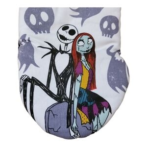 New Disney Nightmare Before Christmas Jack & Sally Gravestone Halloween Oven Mit